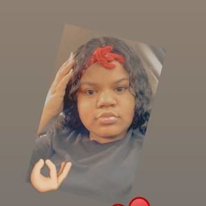 Meet your Posher, Briana